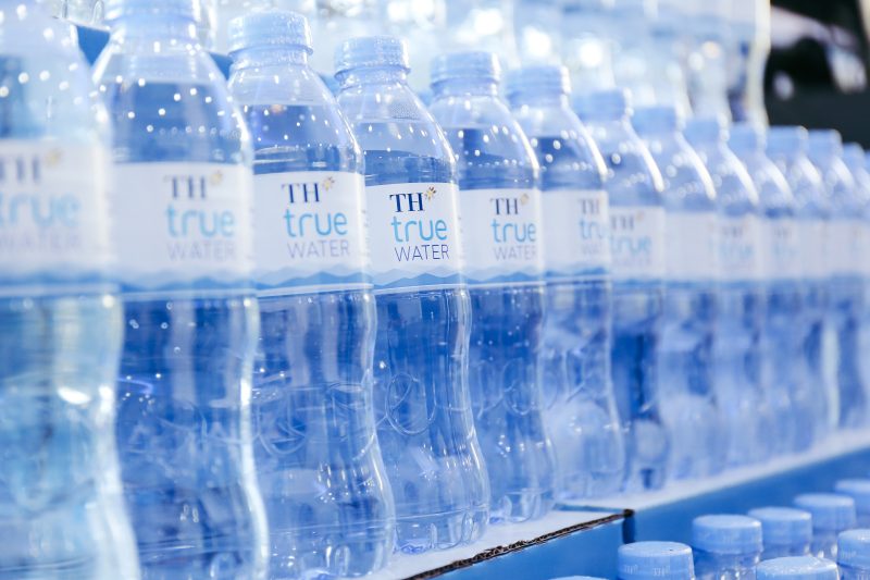 nước tinh khiết TH True Water 